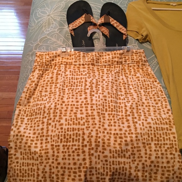 J crew shirt, skirt , matching flip flops - Picture 2 of 4